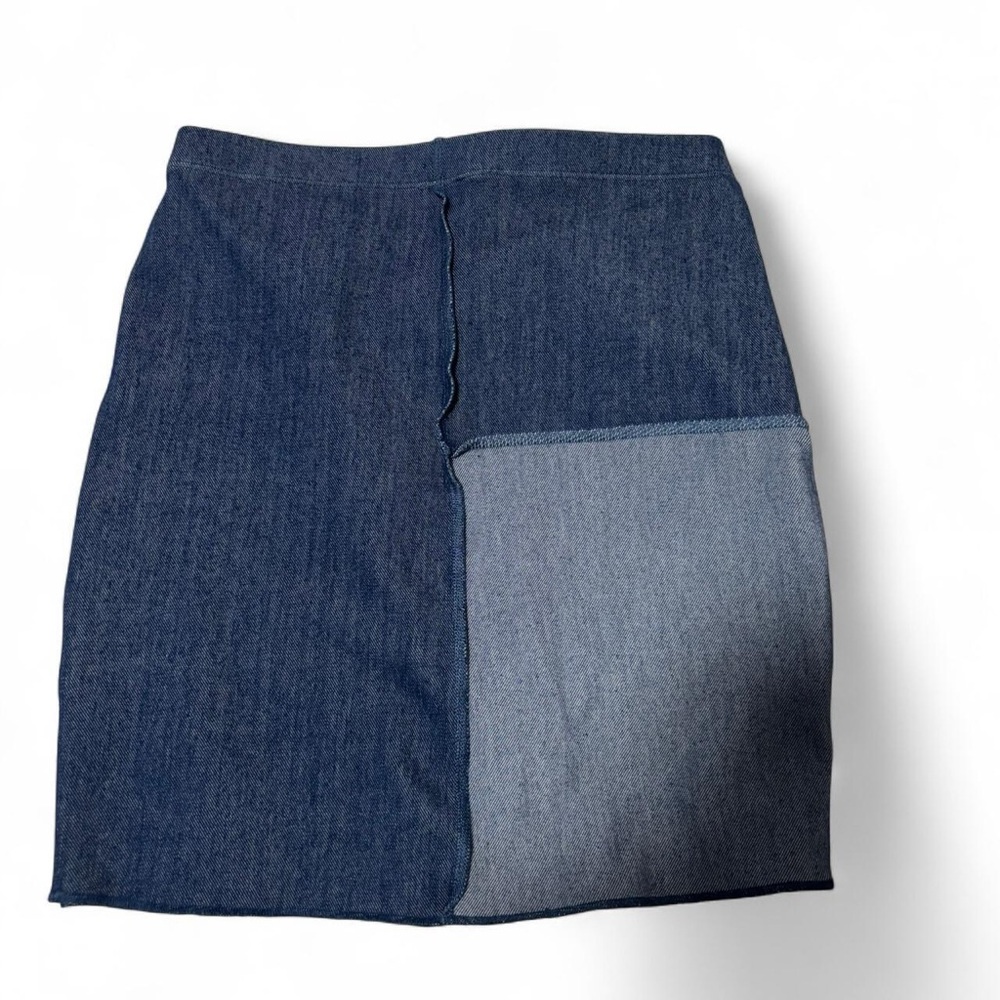 Naked wardrobe skirt